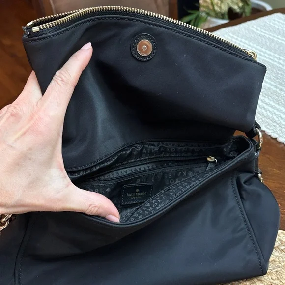 ♠️Kate Spade ♠️ Black Nylon Crossbody Bag❤️ - Picture 3 of 6